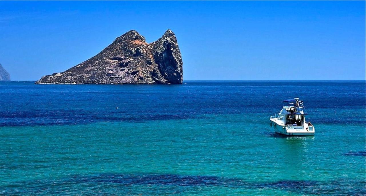 Los Geraneos Aguilas Bagian luar foto